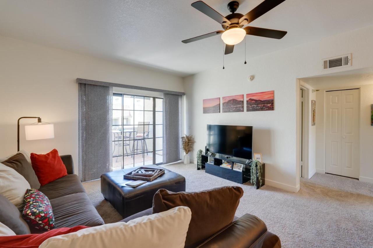 1 Mi to Spring Training! Scottsdale Gem w/ Balcony - Chambres d'hôtes Scottsdale