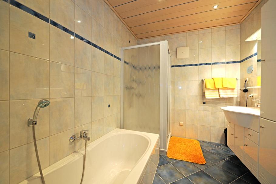 Habitación Doble Grande con balcón