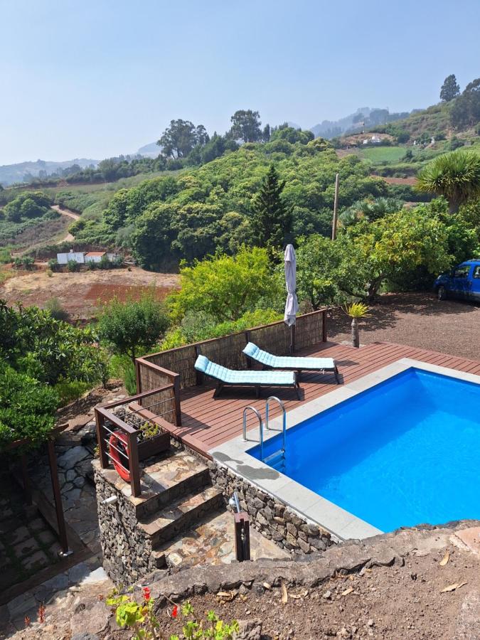 B&B Moya - CASA RURAL CON PISCINA PRIVADA El ROBLE - Bed and Breakfast Moya