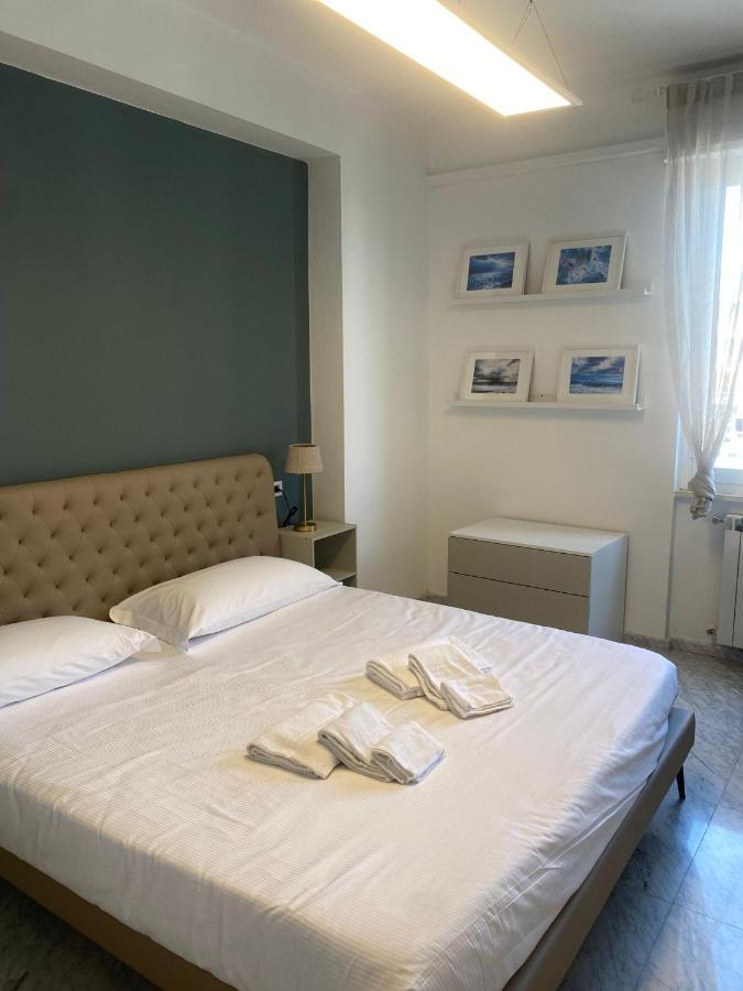 Meravigliosa camera con finiture di lusso appena ristrutturata - Chambres d’hôtes Marina di Carrara
