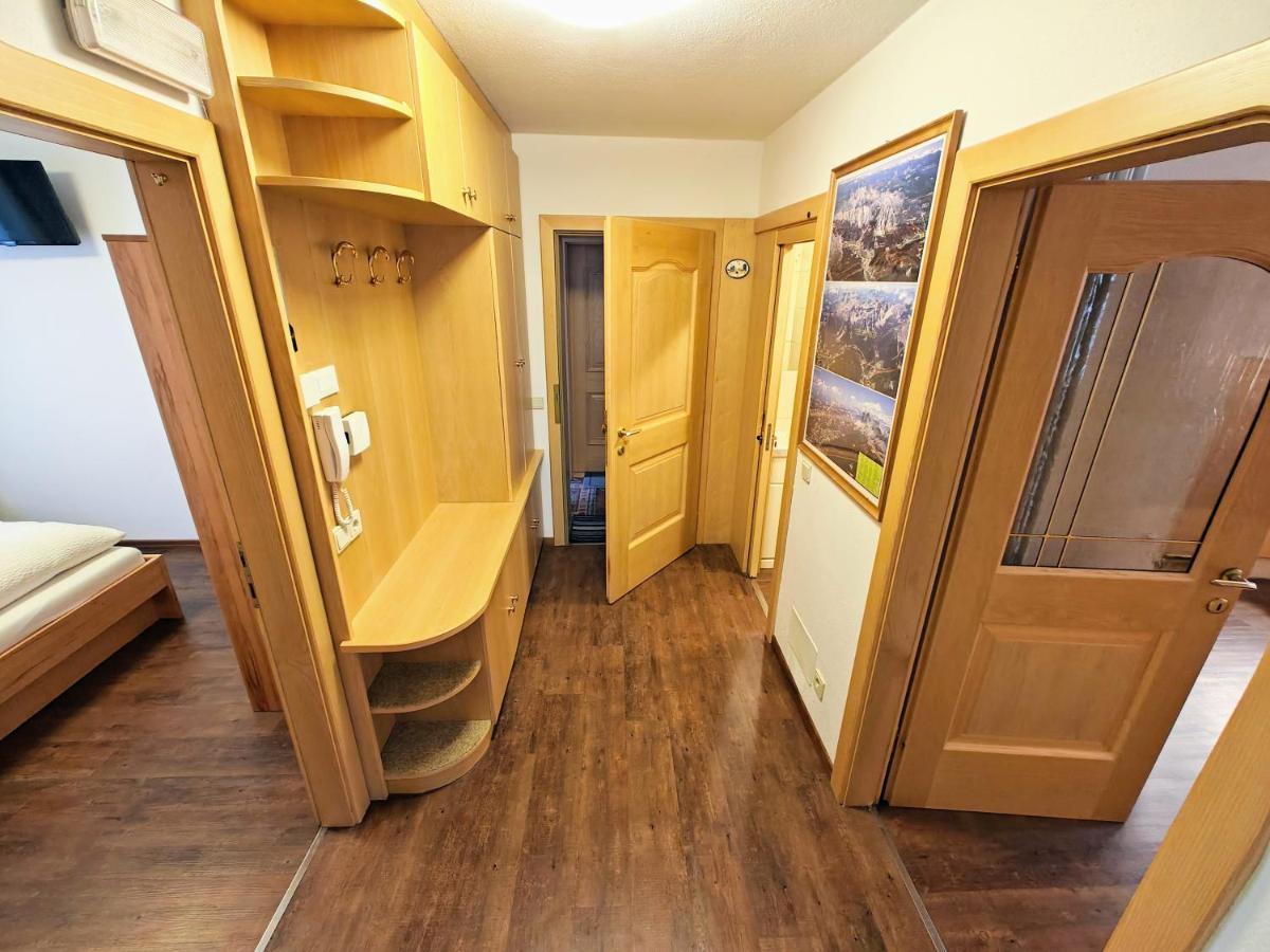 Apartment mit 2 Schlafzimmern und Balkon