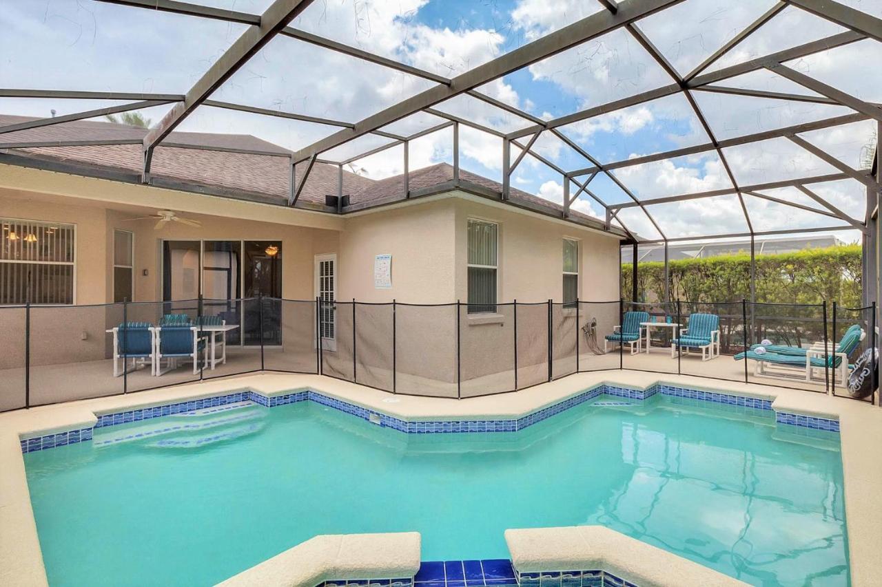 5 bedrooms pool and spa home with game room Calabay - B&B