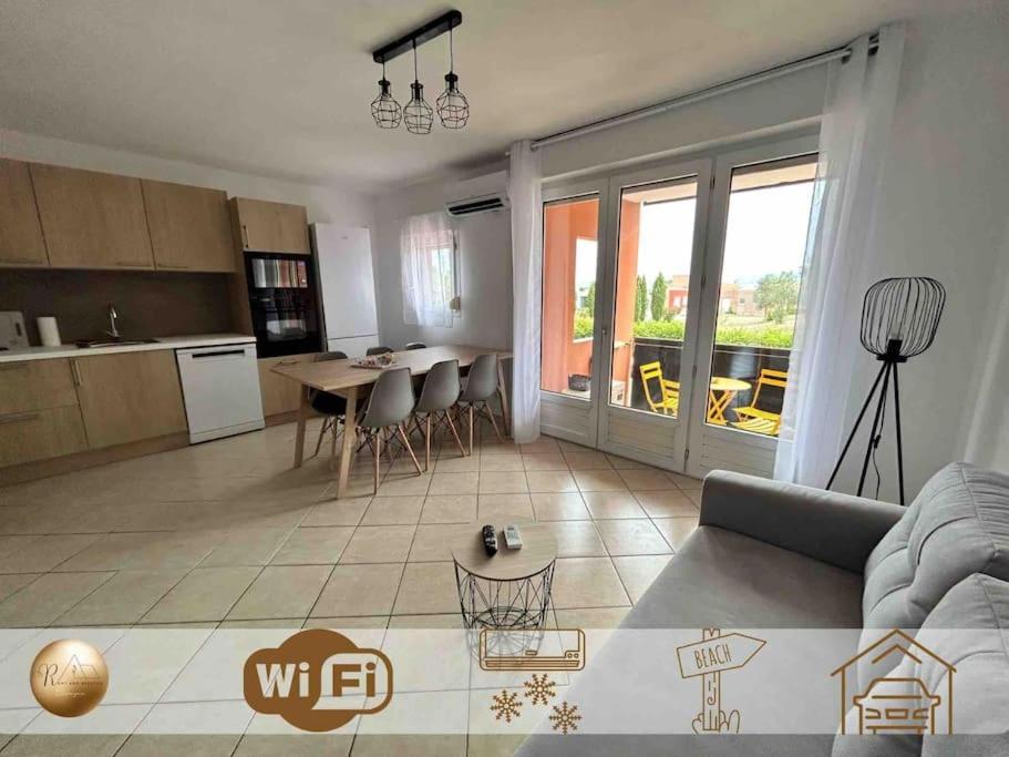 B&B Canet-en-Roussillon - T3 6 personnes avec terrasse, wifi, climatisation - Bed and Breakfast Canet-en-Roussillon