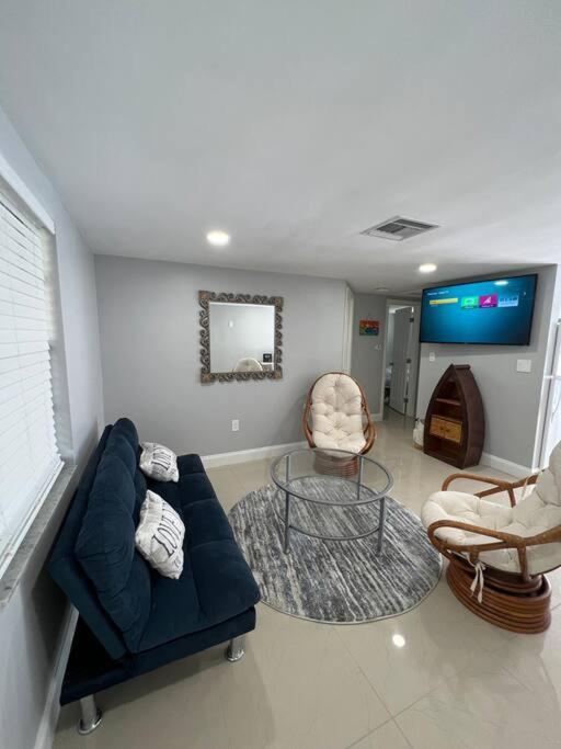 Lovely 2 bedroom apartment - B&B