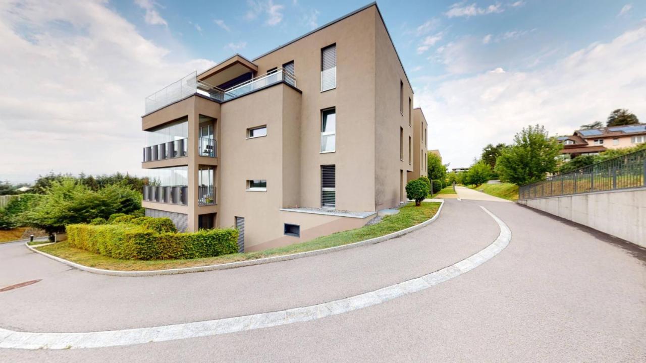Modern flat with beautiful outdoor space - Chambres d’hôtes