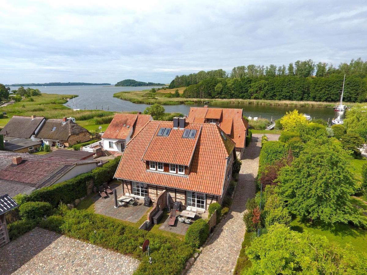 Fachwerkhäuser Seedorf - Haushälfte "Lena Victoria" mit Kamin - B&B
