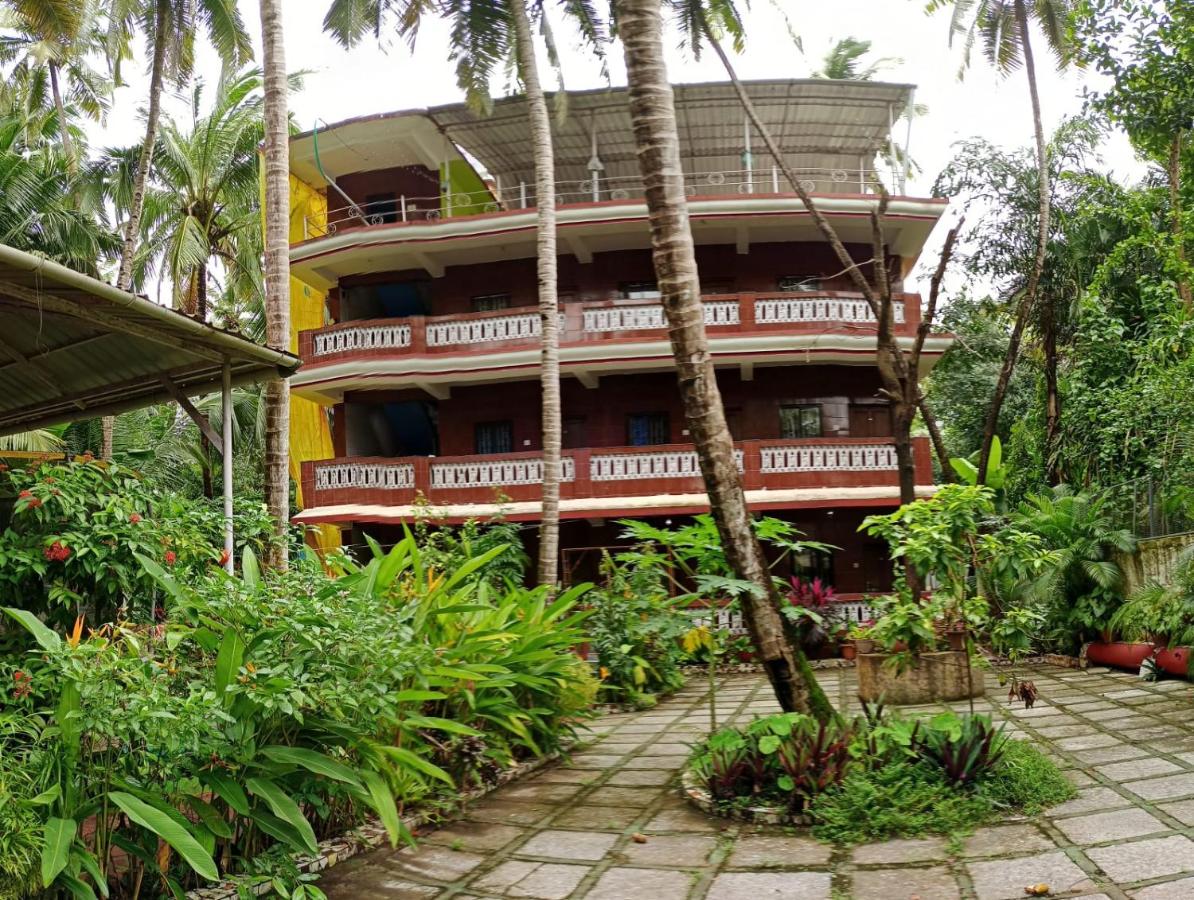 selfia guest house - Bed and Breakfast Majorda