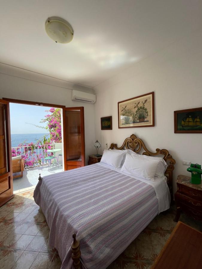 Chambre Double ou Lits Jumeaux avec Terrasse