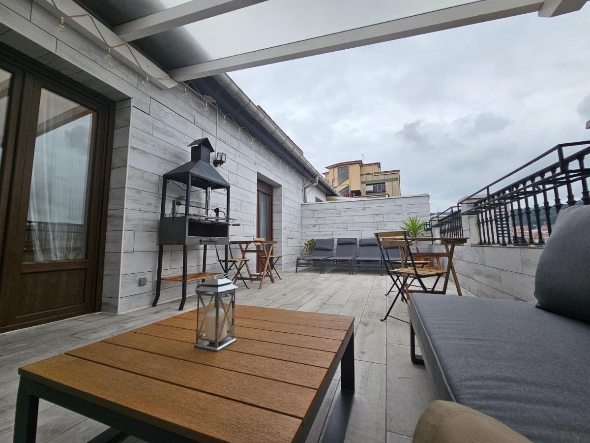Habitacion en Ático con terraza en Bilbao - B&B