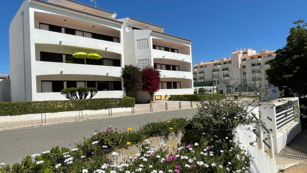 Medronheira by Check-in Portugal - B&B Albufeira