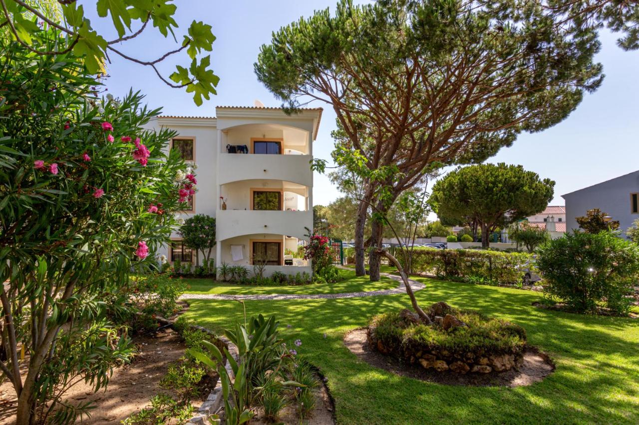 Host Wise - Fresh Sunny Flat with Pool & Terrace - B&B