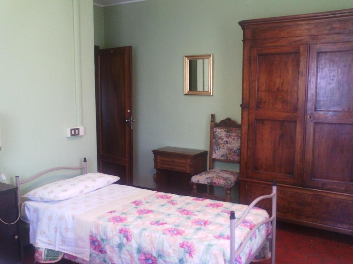 Zweibettzimmer mit eigenem Bad