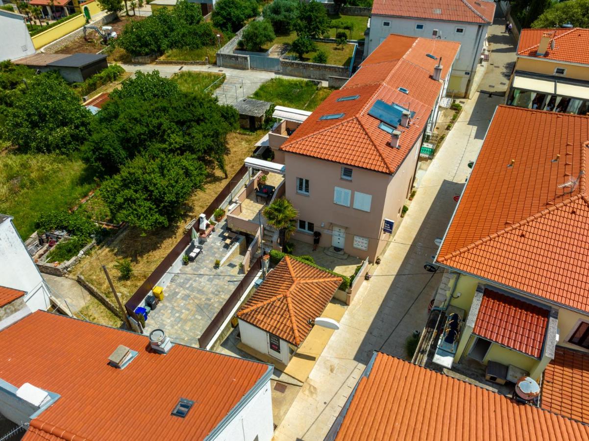 Apartments Punat Downtown - Ferienwohnung Punat