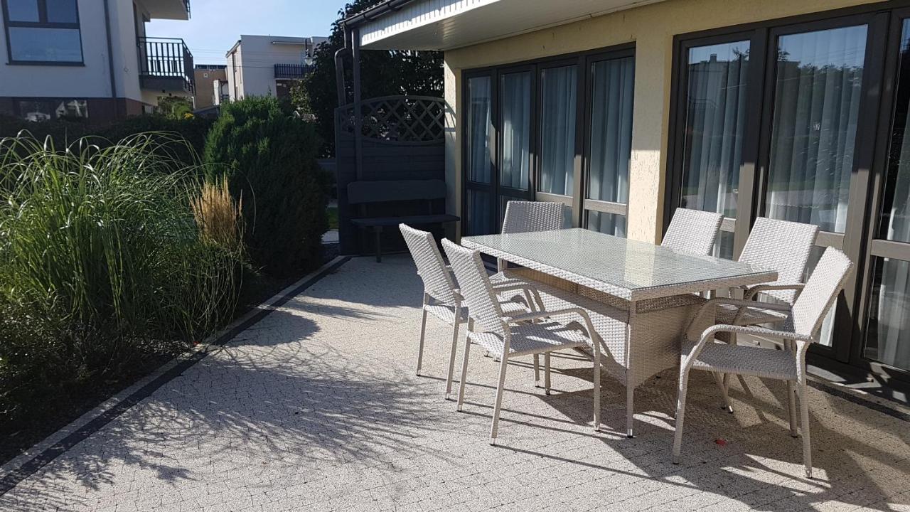 Centuria Domek Letniskowy - B&B