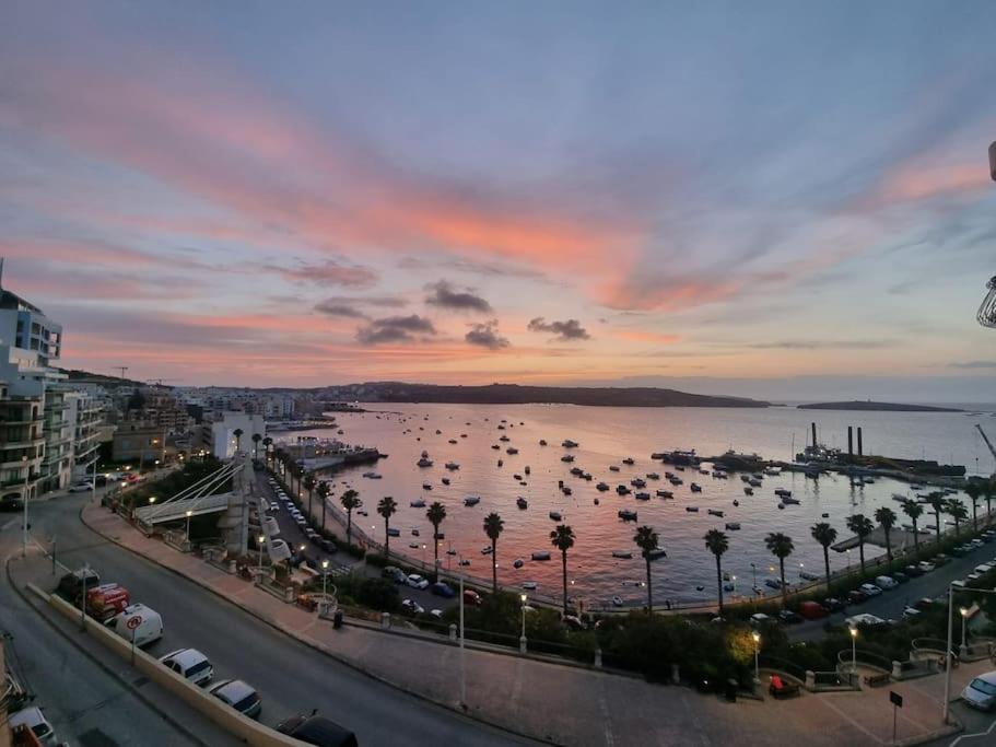 B&B San Pawl il-Baħar - Sea front Apartment - Bed and Breakfast San Pawl il-Baħar