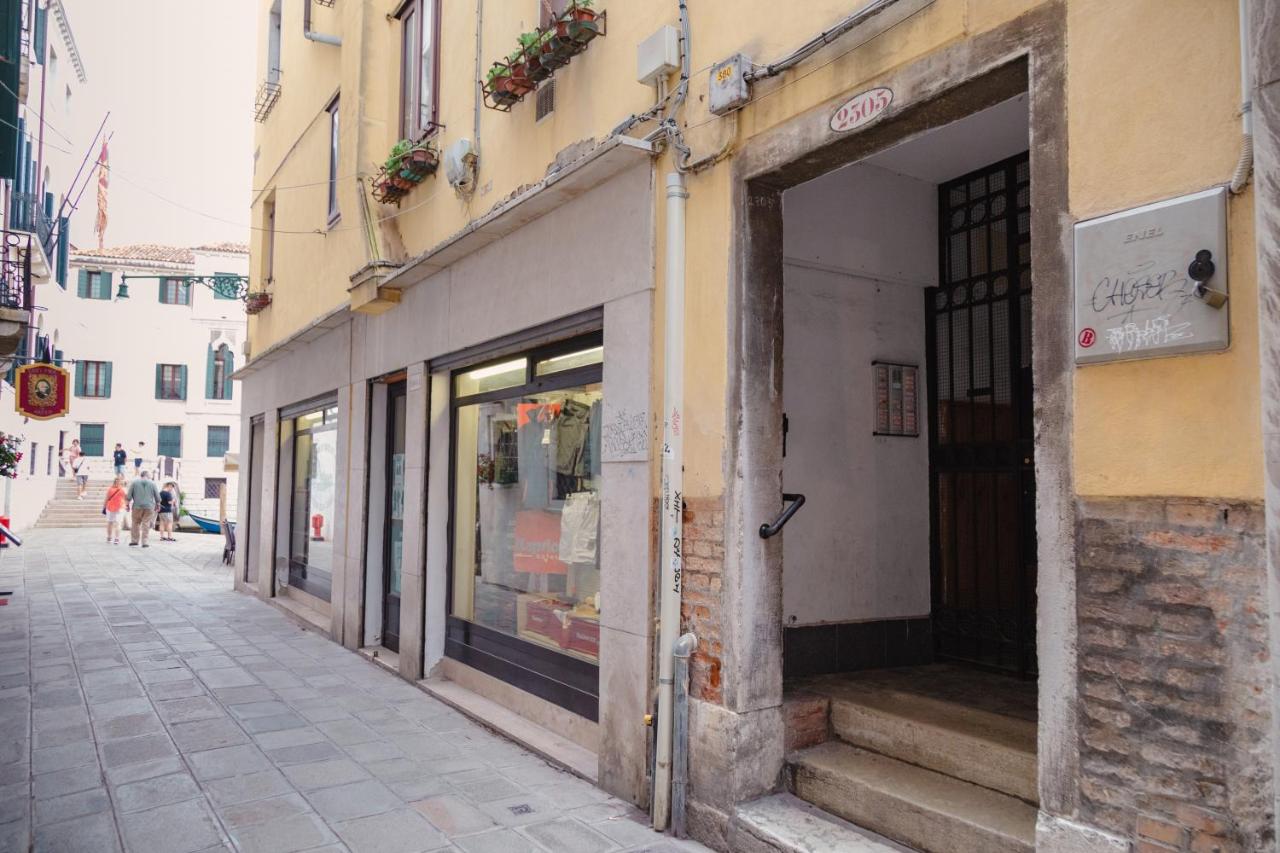 Canale View Apt - S. Agostino - Ferienwohnung