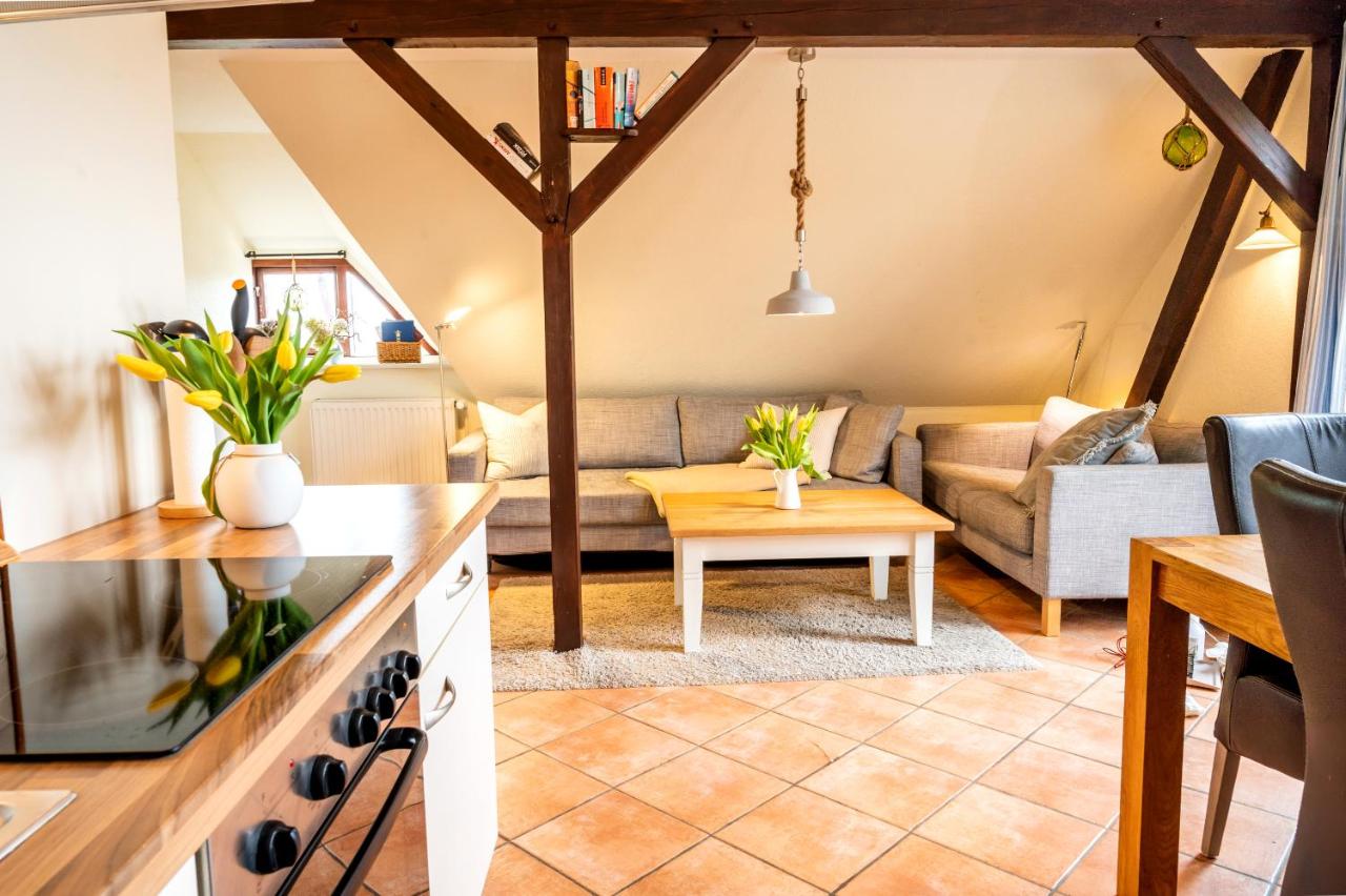 Ferienwohnung Boddenbrise - Bed and Breakfast Born