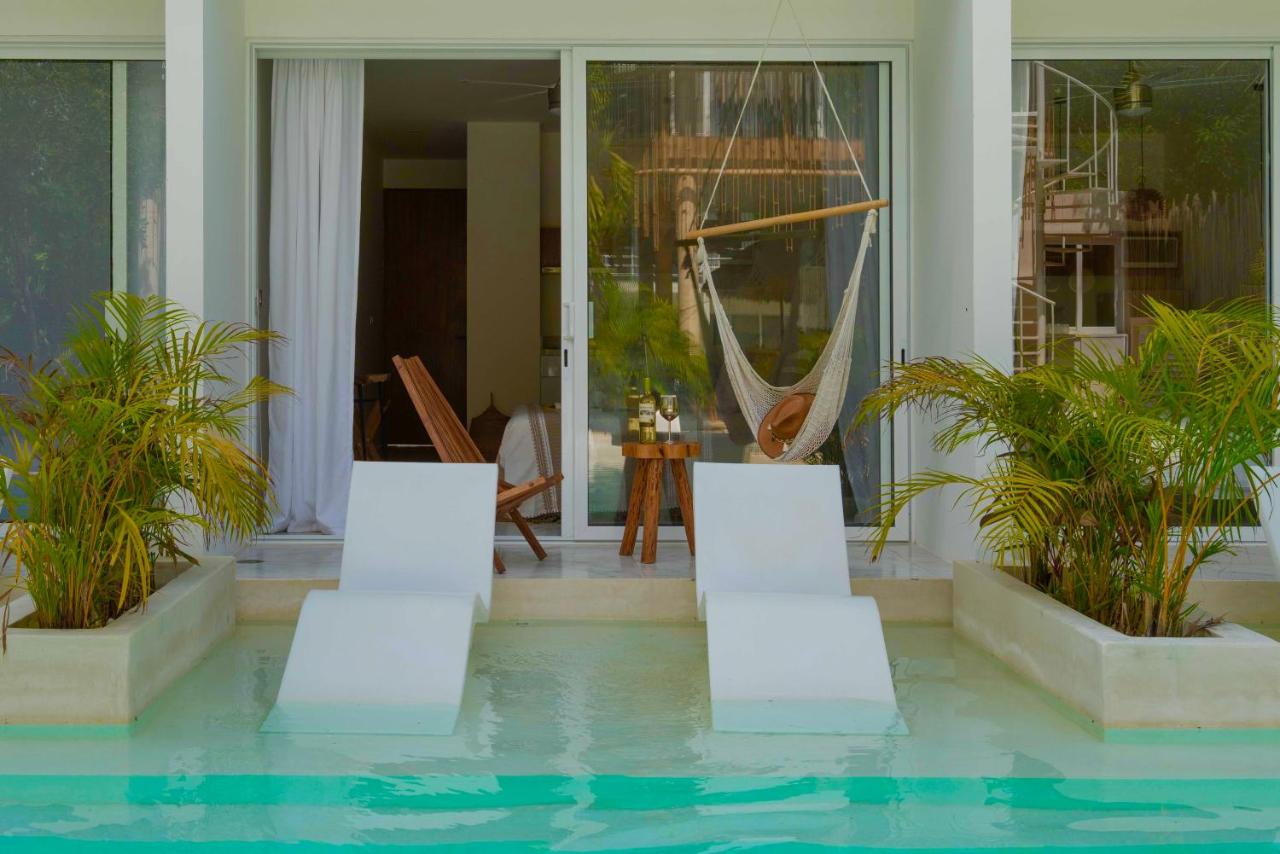 B&B Tulum - Beautiful Swim-Up Apartment with Private Terrace & Hammoc, Pool & Gym - Bed and Breakfast Tulum
