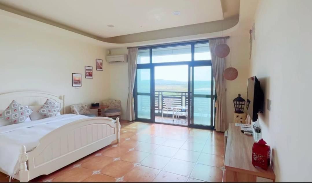 Double Room with View
