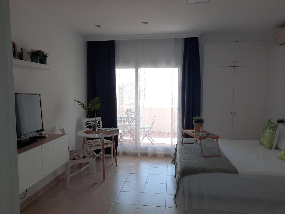 Studio with Sea View