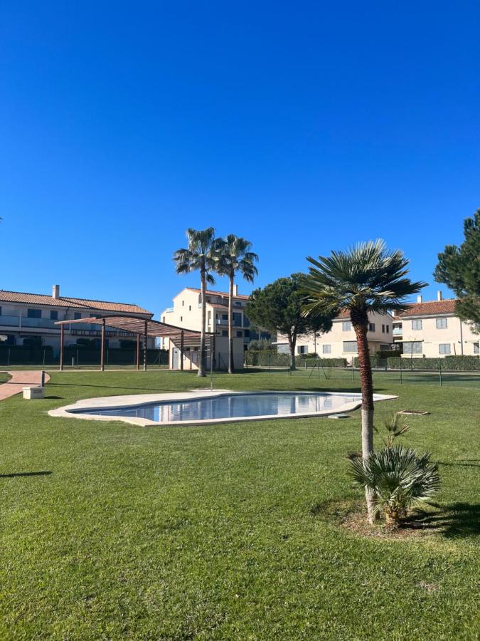 Dúplex rodeado de campos de golf y vistas al mar - Chambres d'hôtes Sant Jordi