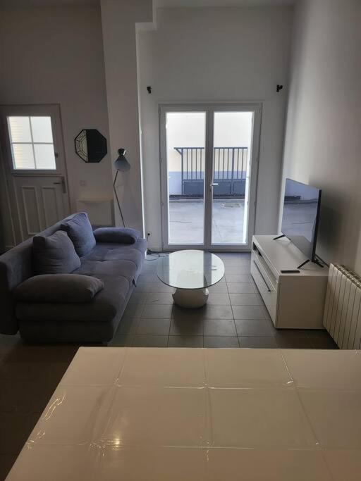 B&B Vernon - Appartement spacieux 44m2, paisible et proche gare Vernon Giverny - Bed and Breakfast Vernon