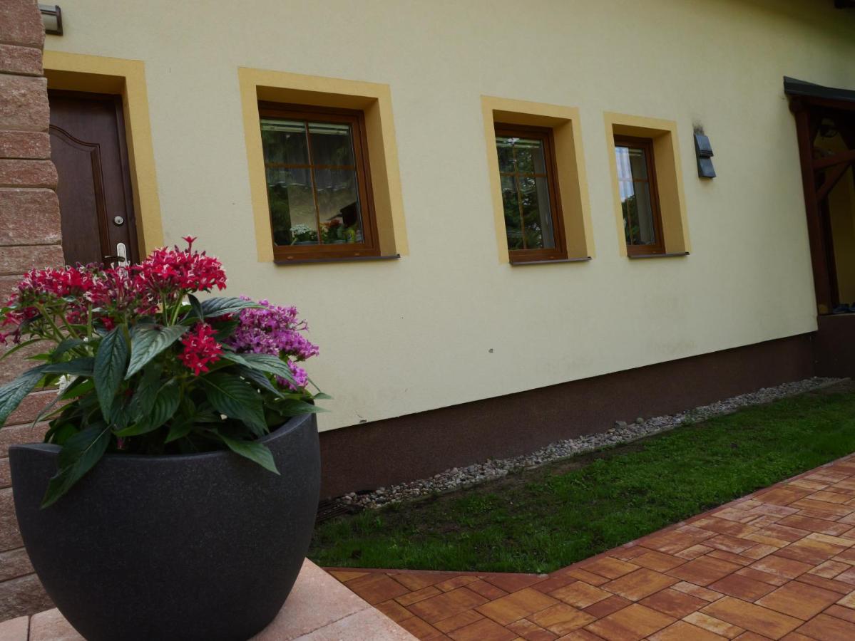 Apartmán Danuše se saunou a vlastním parkováním - B&B Česká Lípa