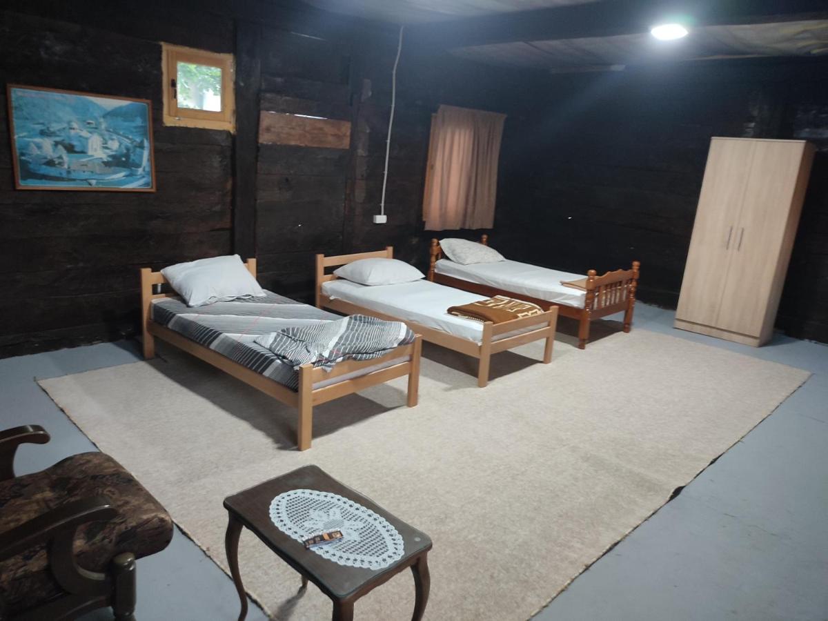 Economy Quadruple Room