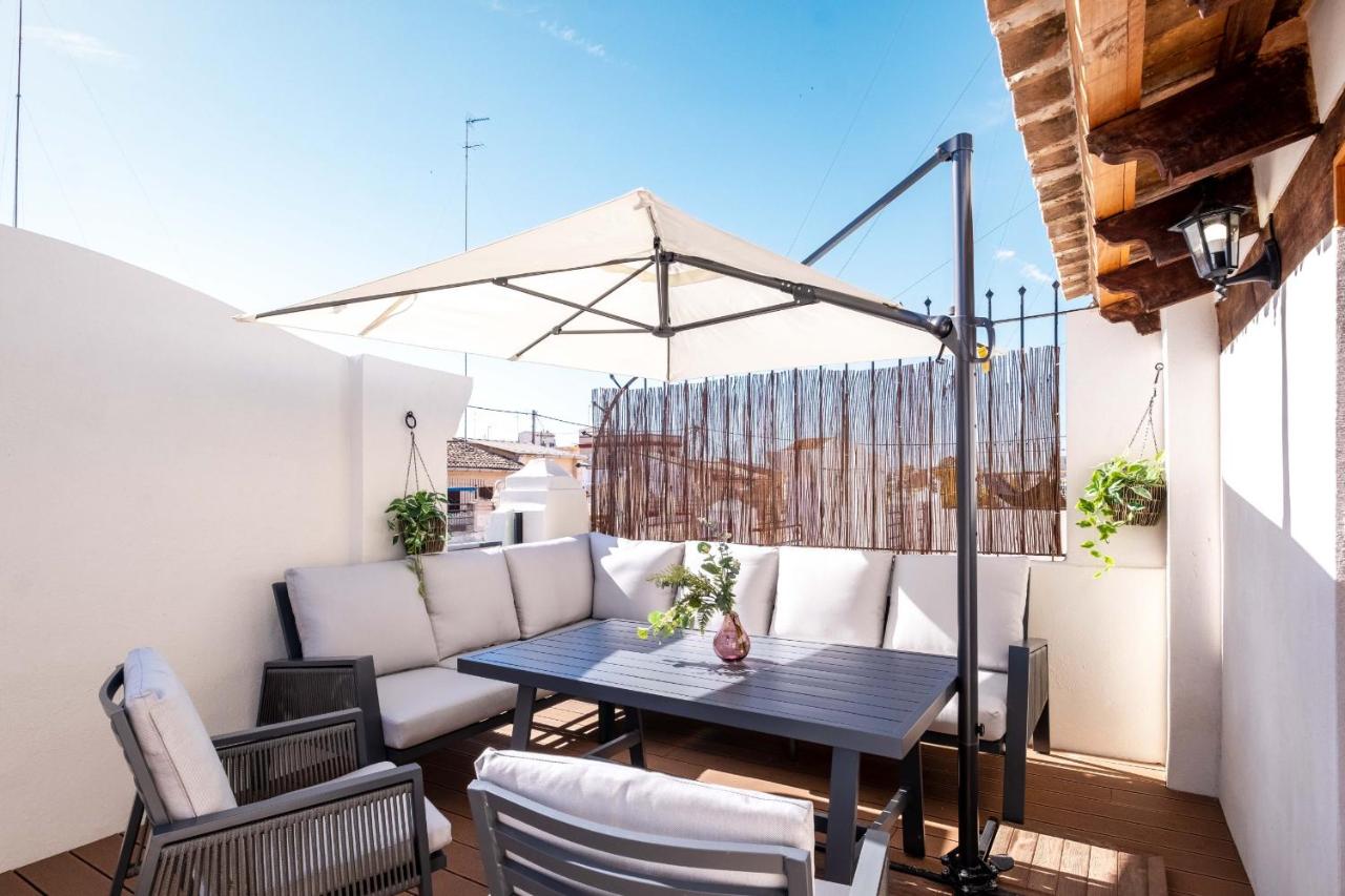 Spacious Penthouse with Massive Terrace - B&B