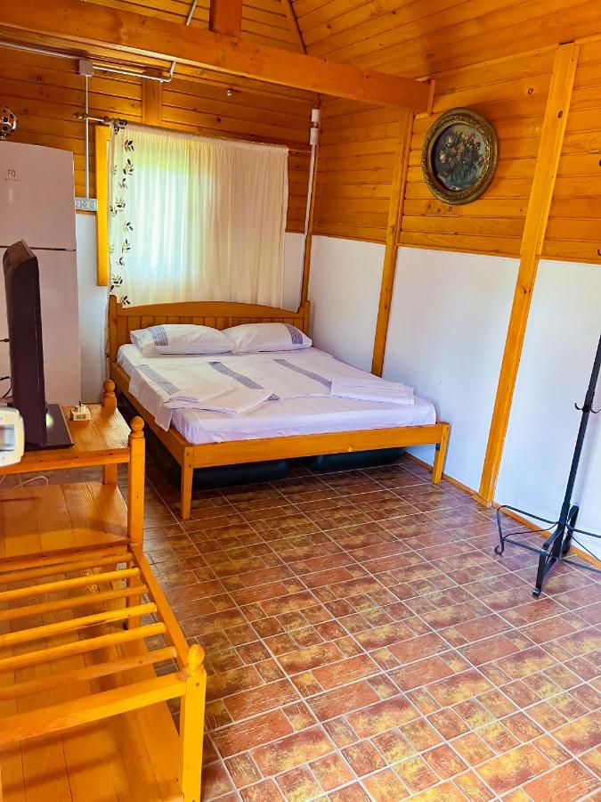 One-Bedroom Bungalow