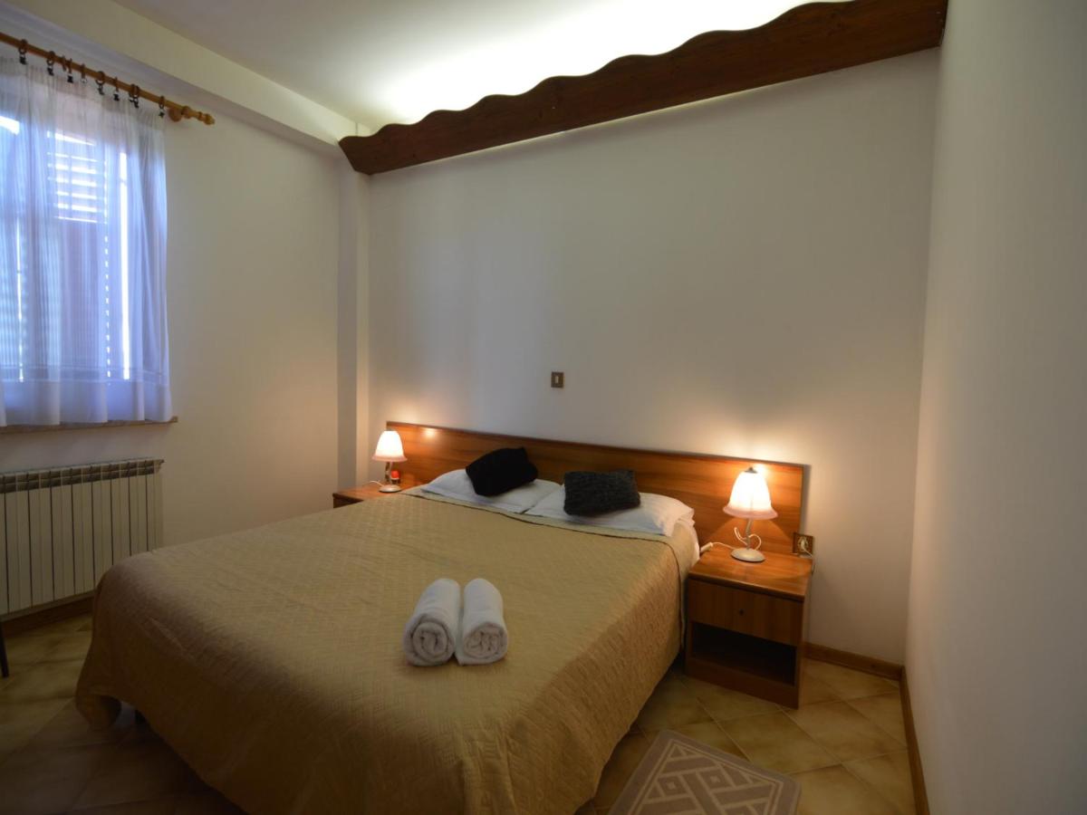 Budget Dreibettzimmer