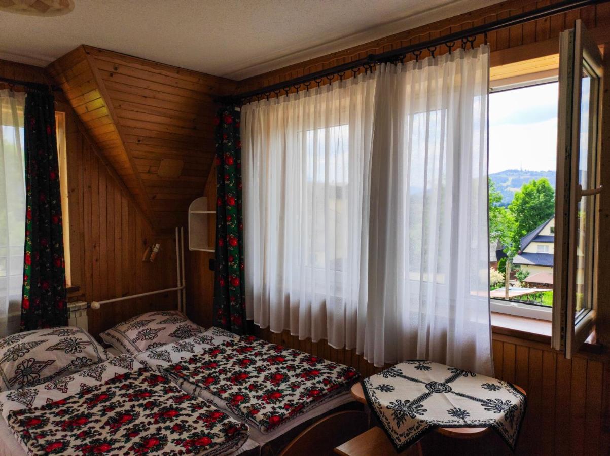 Camera Doppia con Letti Singoli con Vista Montagna