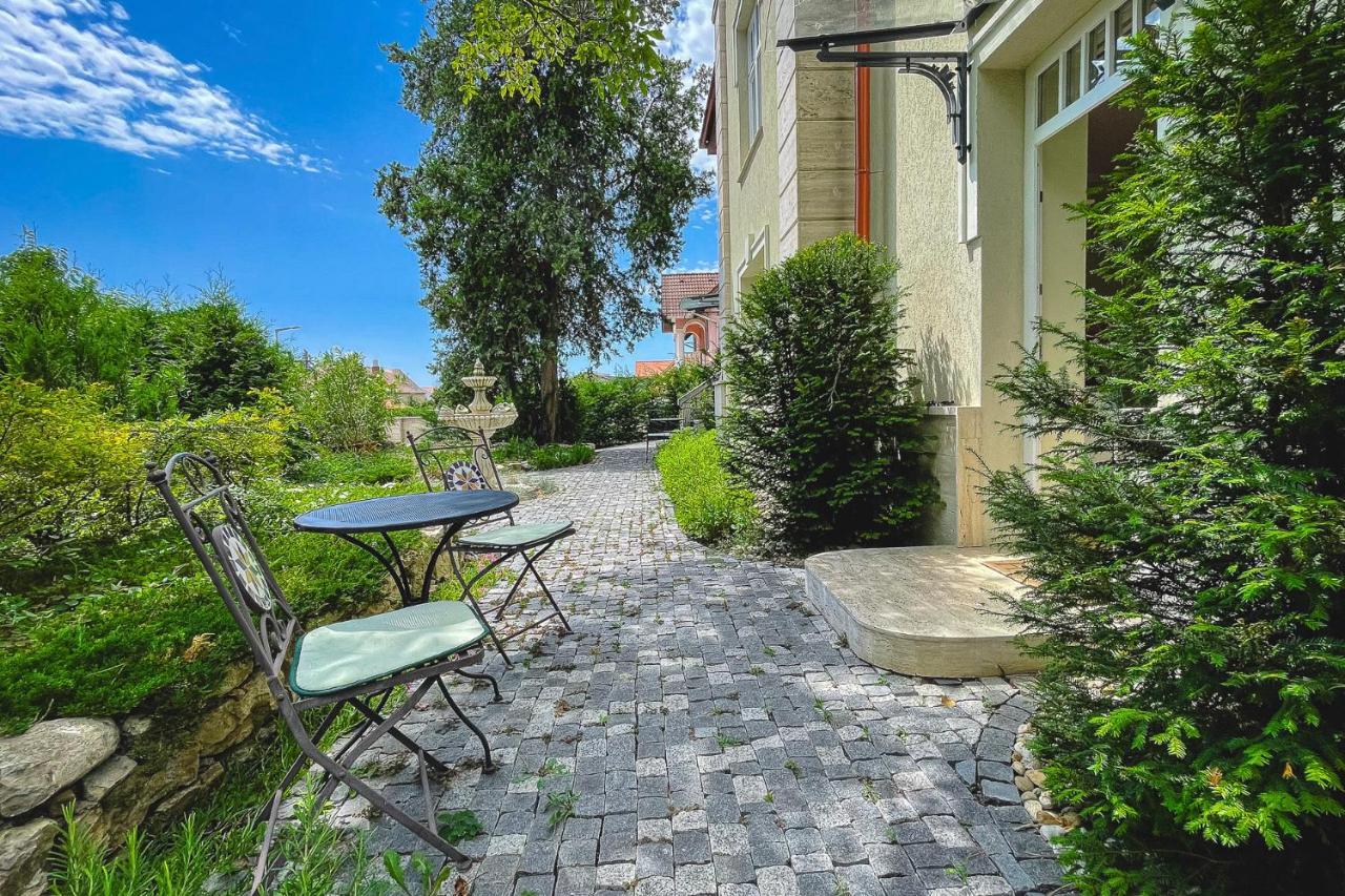 Villa Fontana - B&B Balatonfüred
