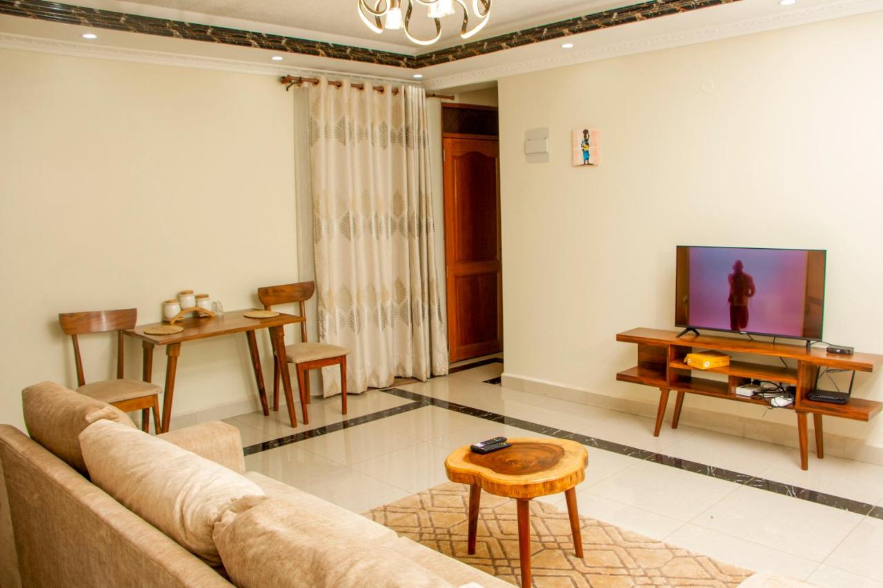 B&B Kampala - BRB Homes - Spacious 1 Bedroom Apatment - Bukoto, Kampala - Bed and Breakfast Kampala