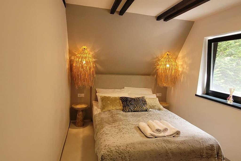 One-Bedroom Villa