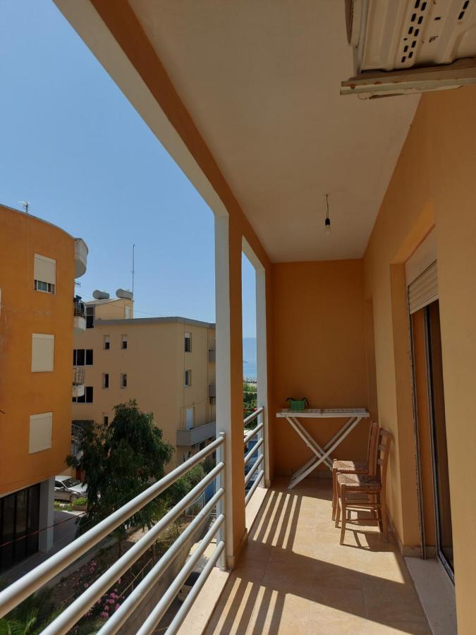 Lili's apartment - Bed and Breakfast Vlorë