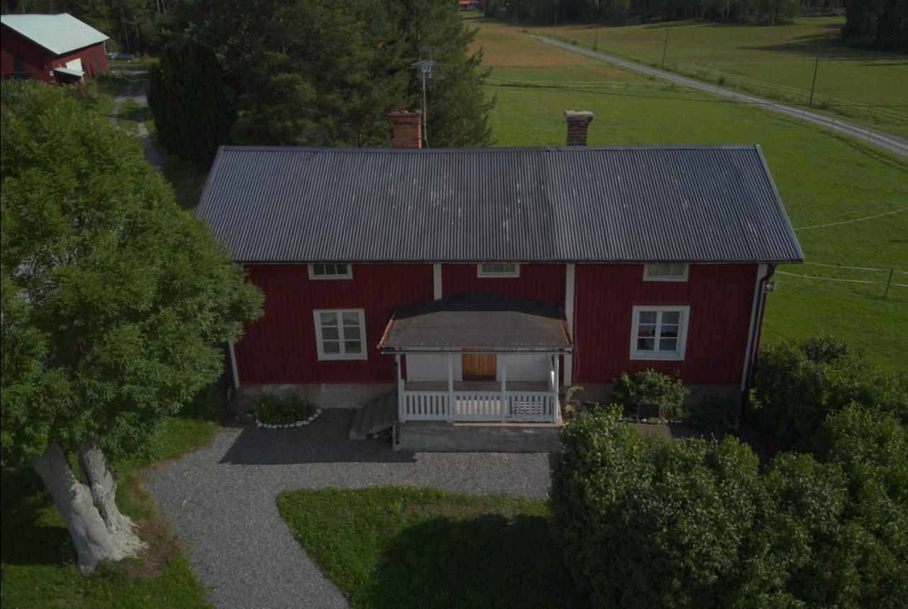 Setons Stuga - B&B Lindesberg