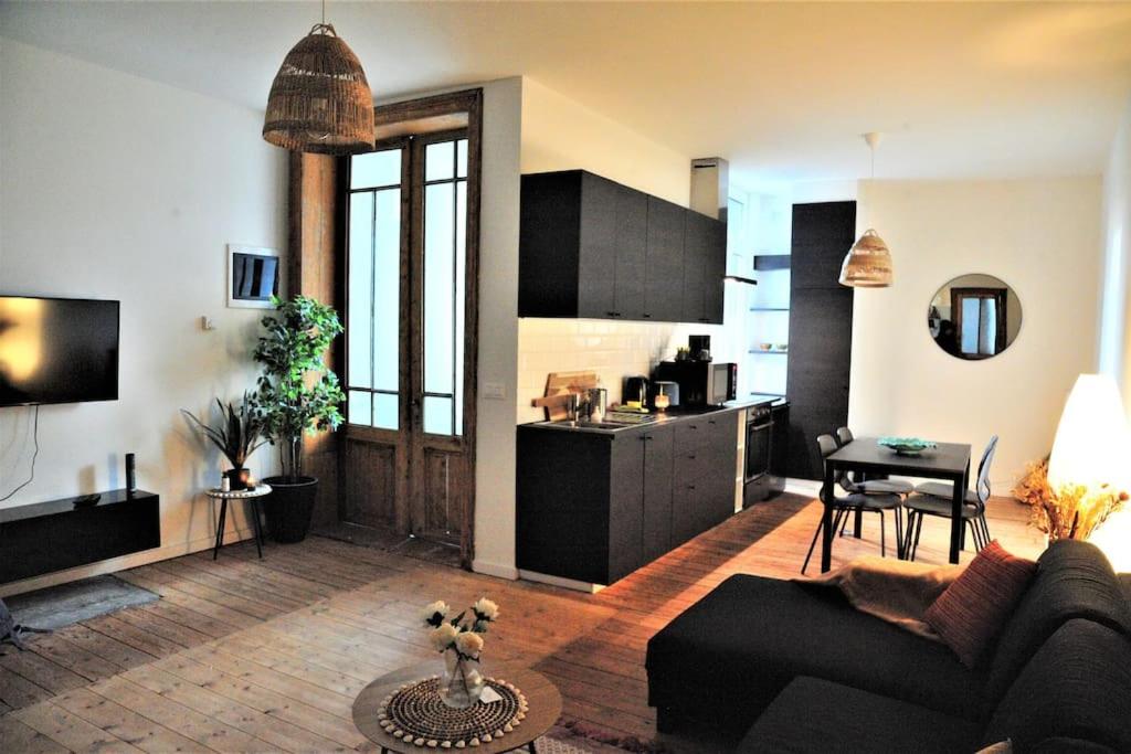 B&B Anvers - Tropical Dive, 2BDR Apartment - Bed and Breakfast Anvers