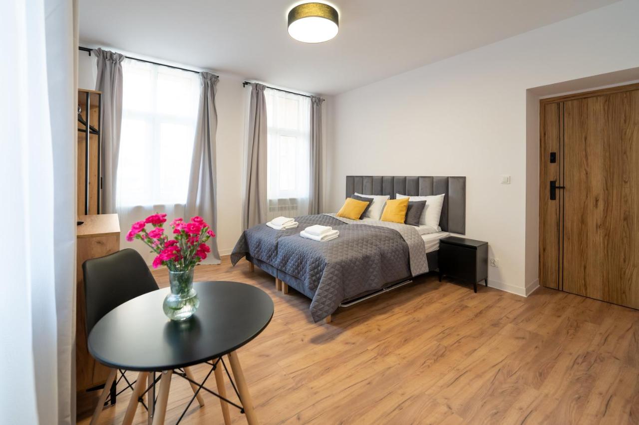 B&B Poznań - Apartamenty Słowackiego 16 - Bed and Breakfast Poznań