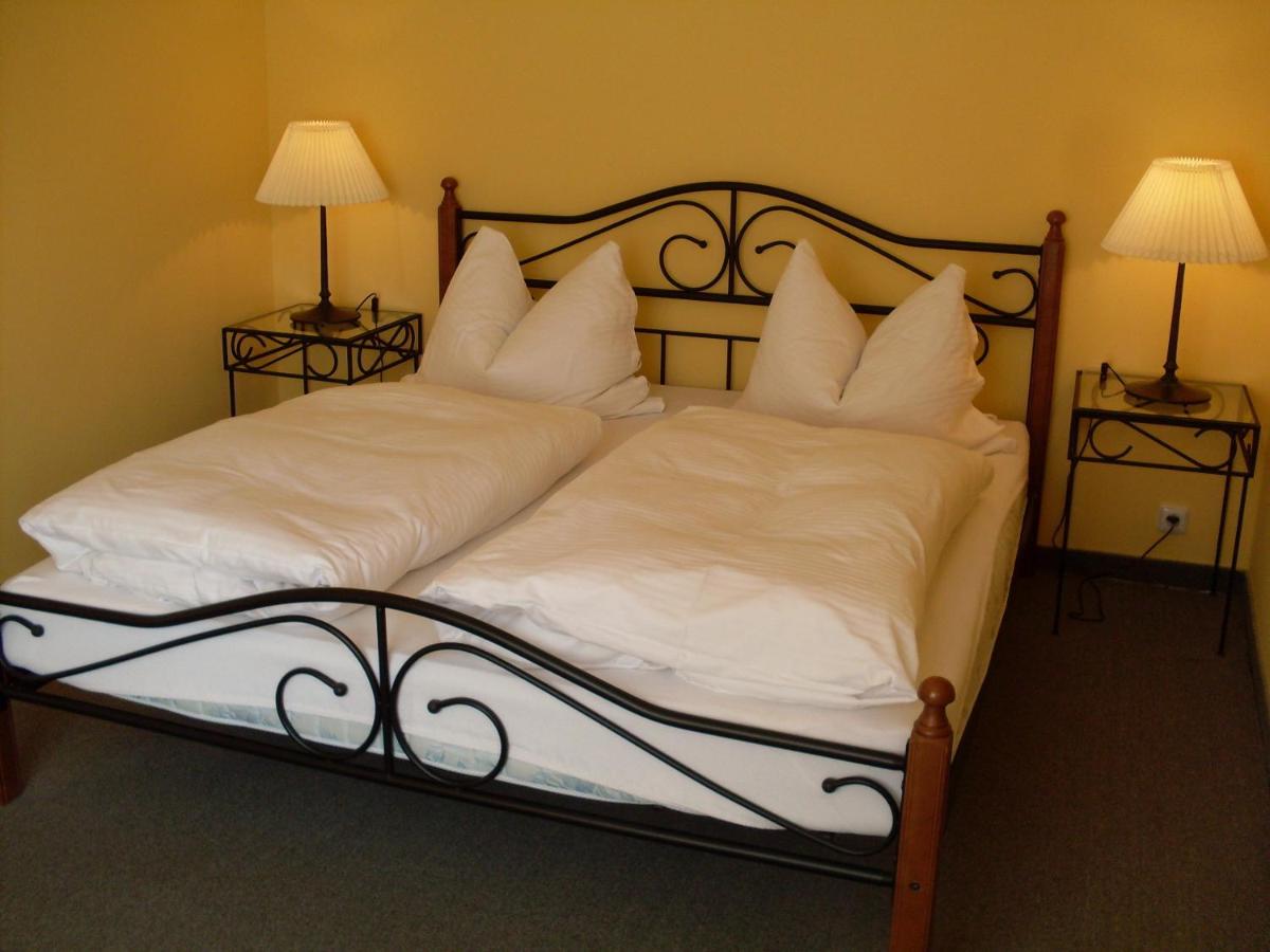 One-Bedroom Apartment - South