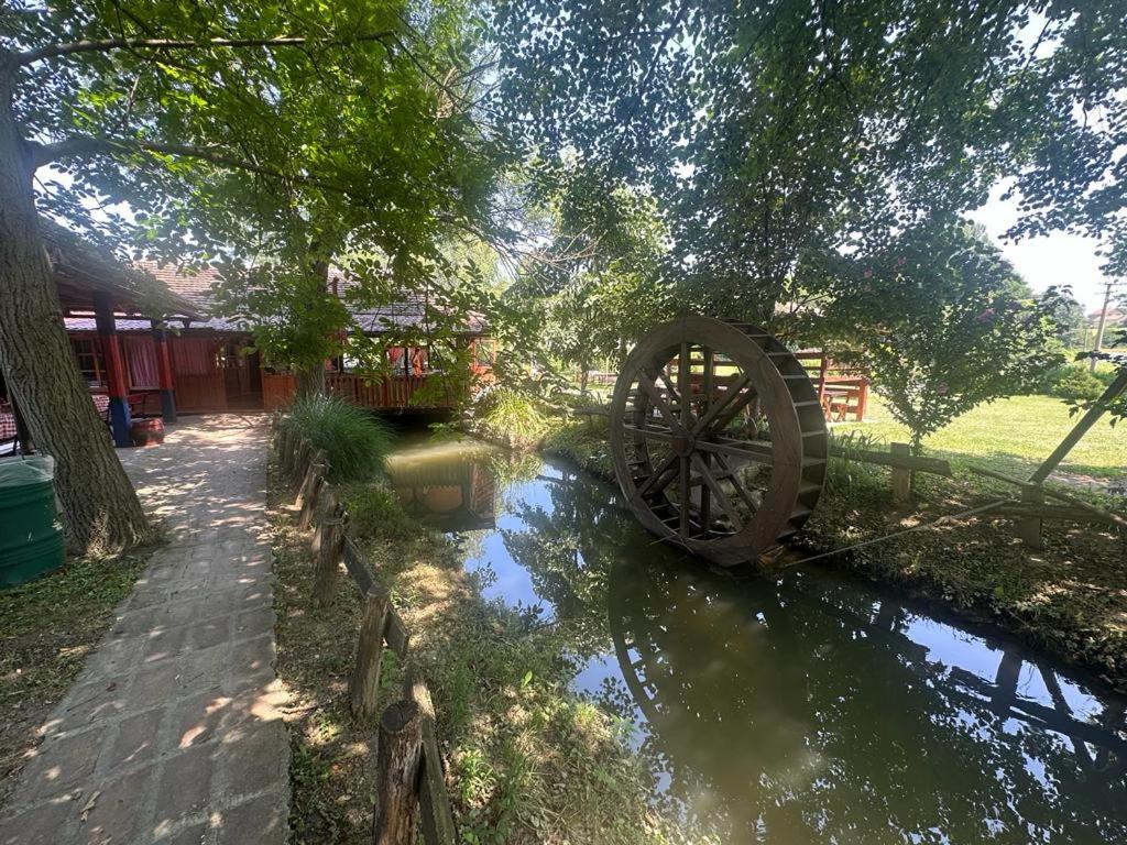 Kumova vodenica - Bed and Breakfast