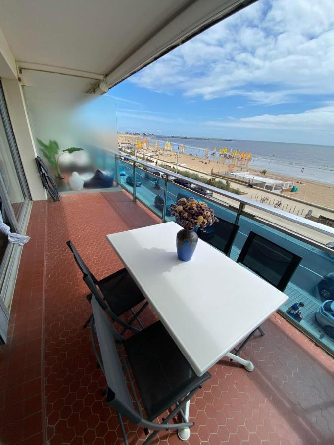 B&B Pornichet - Spacious bright nest with balcony facing the sea - Bed and Breakfast Pornichet