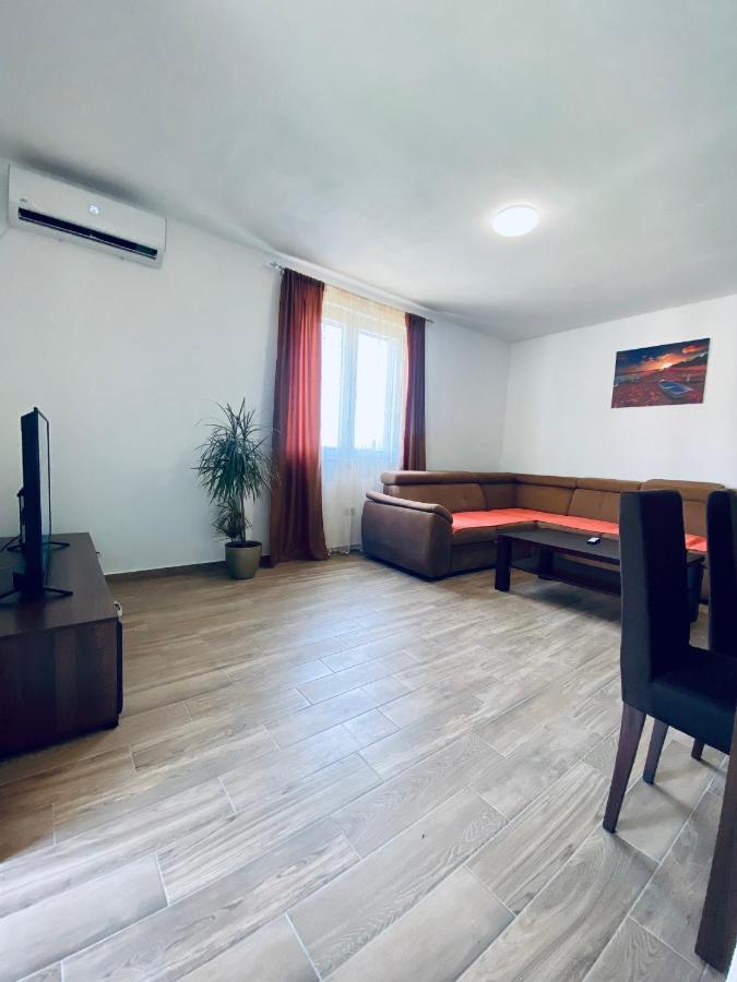 B&B Budva - Talia Apartments - Bed and Breakfast Budva