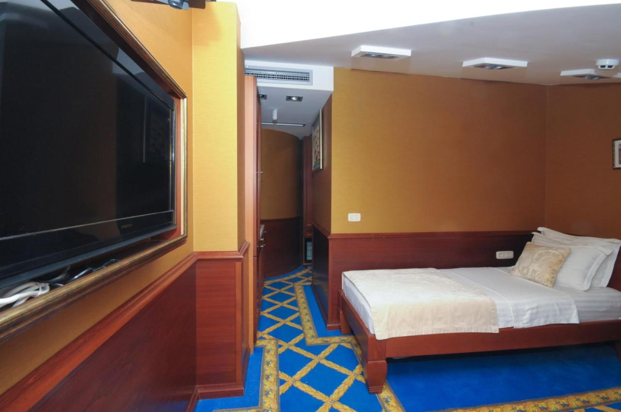 Standard Double Room with Sea View