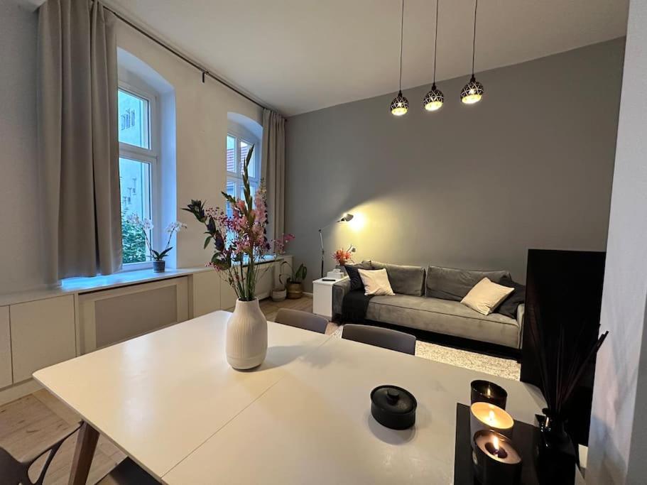 B&B Berlin - charming and cozy apartment - Bed and Breakfast Berlin