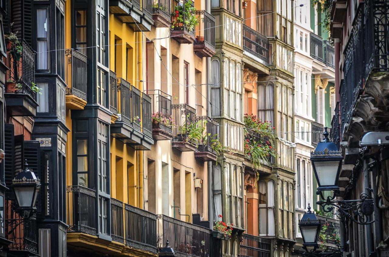 Siete Calles / Bilbao ART - B&B