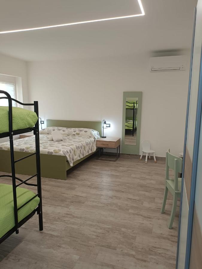 Vierbettzimmer mit eigenem Bad