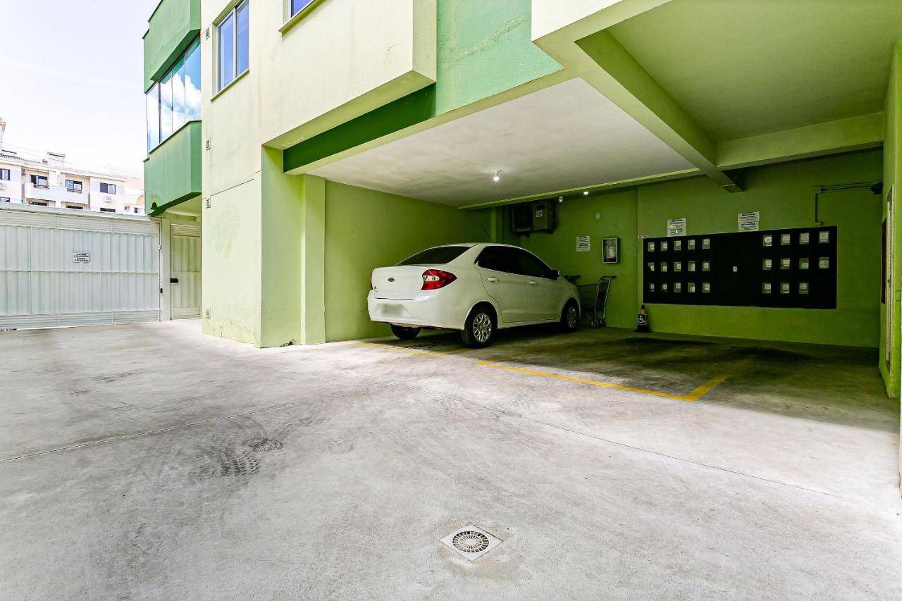 Apto a 50 metros do mar em Canasvieiras CBE105 - B&B