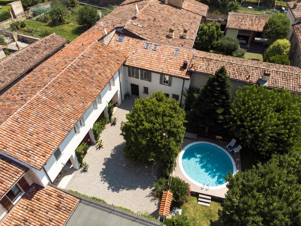 B&B Ome - Corte Martinola bed&breakfast in Franciacorta - Bed and Breakfast Ome