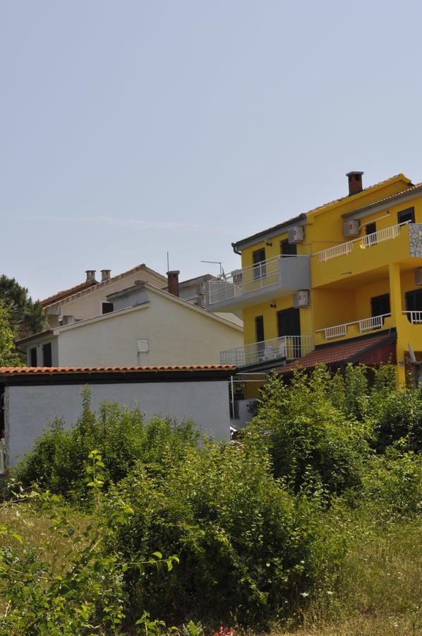 Apartments Pavlović - Chambres d’hôtes